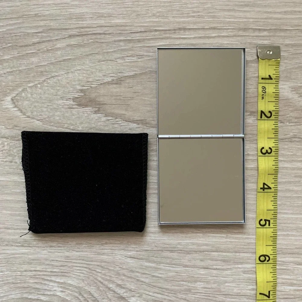 Crystal compact square mirror